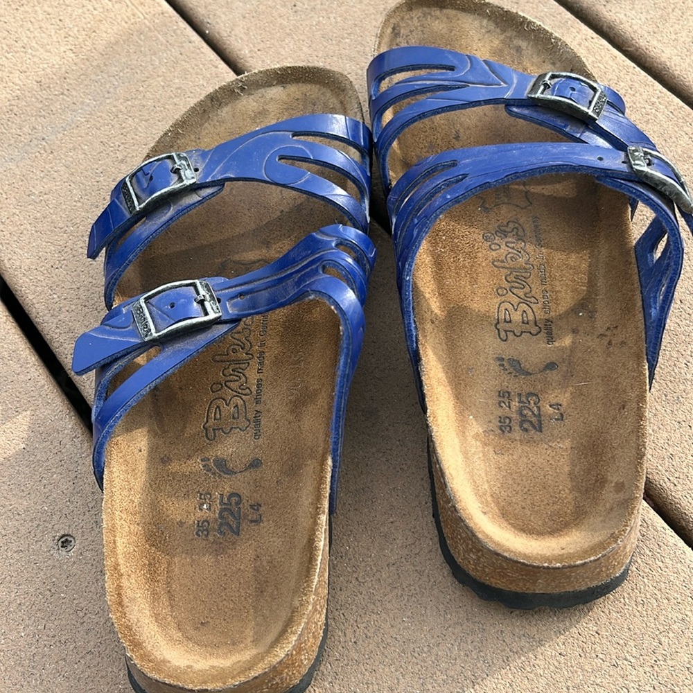 H2-02 Birkis Blue Sandals